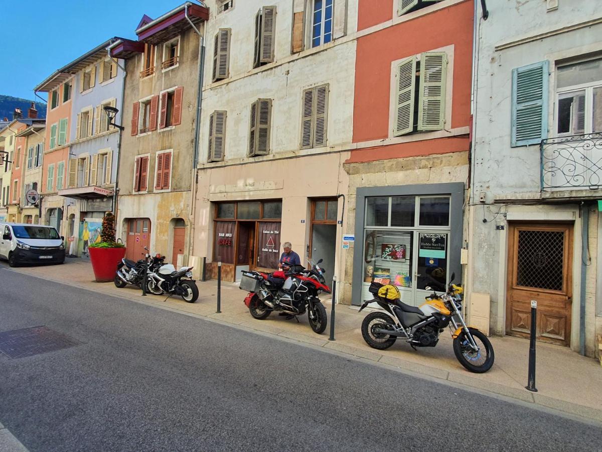 Home Nantua Studio Meubles Ain-Jura Екстериор снимка
