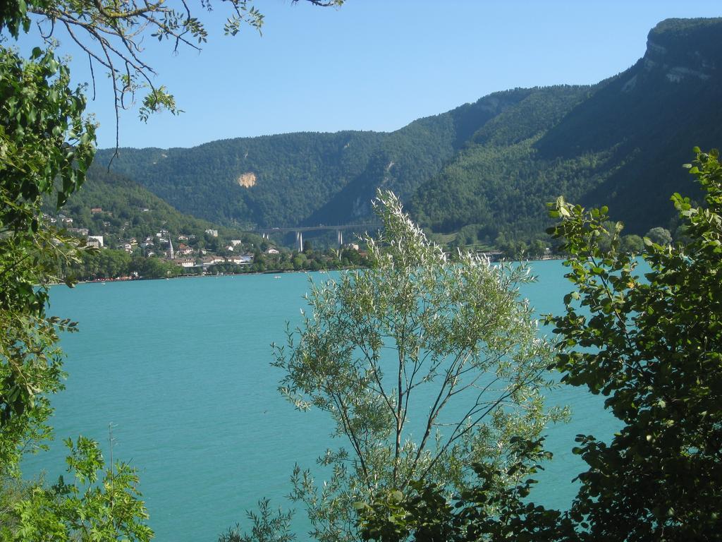 Home Nantua Studio Meubles Ain-Jura Екстериор снимка