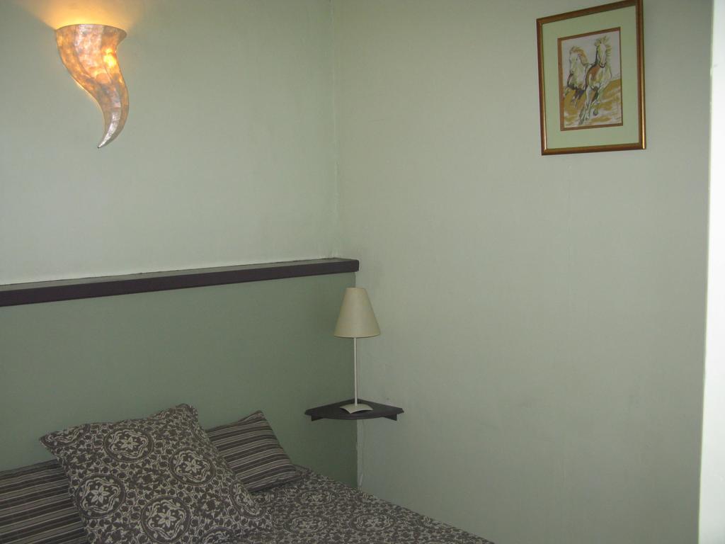 Home Nantua Studio Meubles Ain-Jura Екстериор снимка