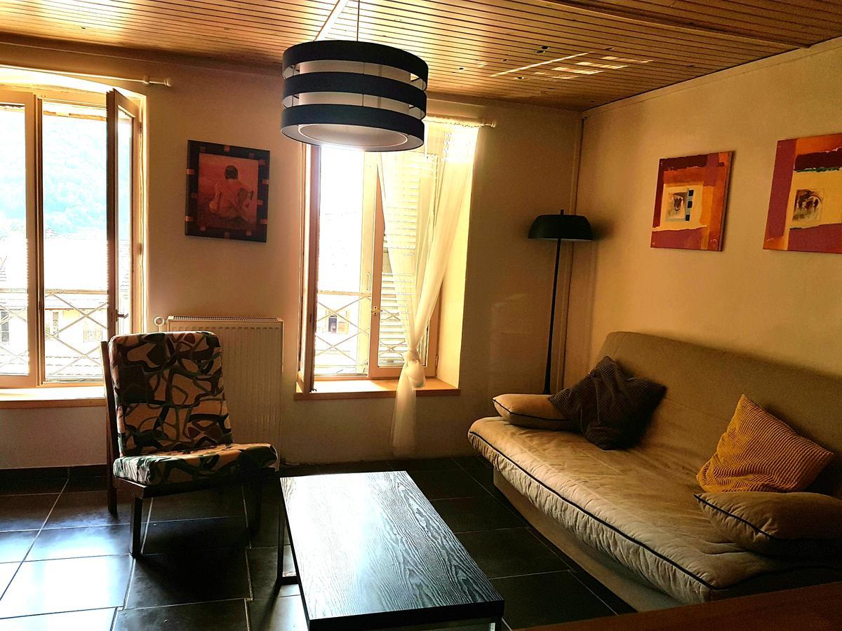 Home Nantua Studio Meubles Ain-Jura Екстериор снимка
